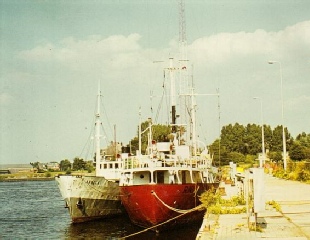 Mebo II and Angela in Slikkerveer