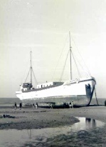 Uilenspiegel aground